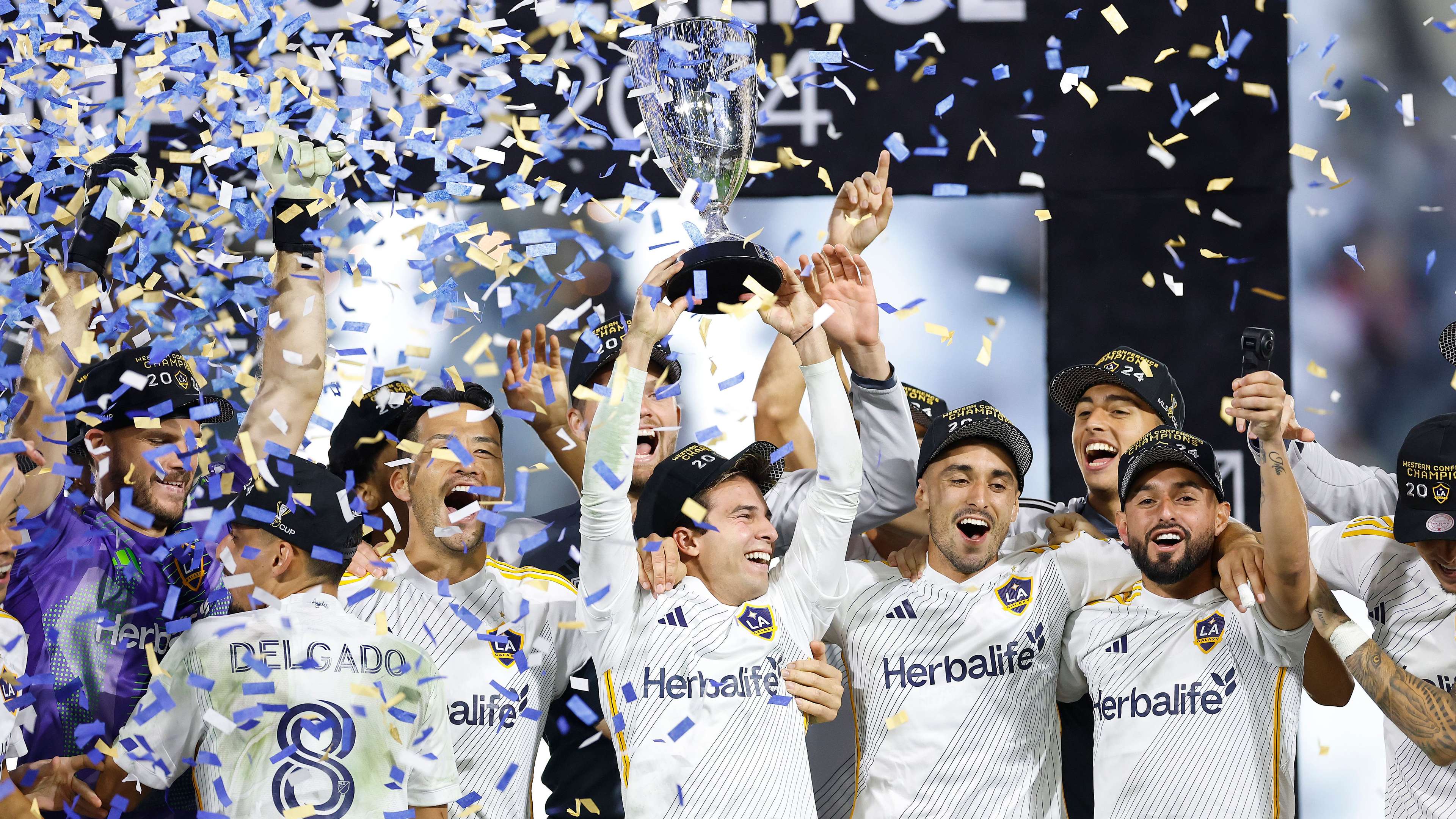 他已經三度 他已經三度